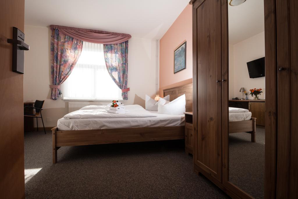 Hotel Am Galgenberg غيرا المظهر الخارجي الصورة